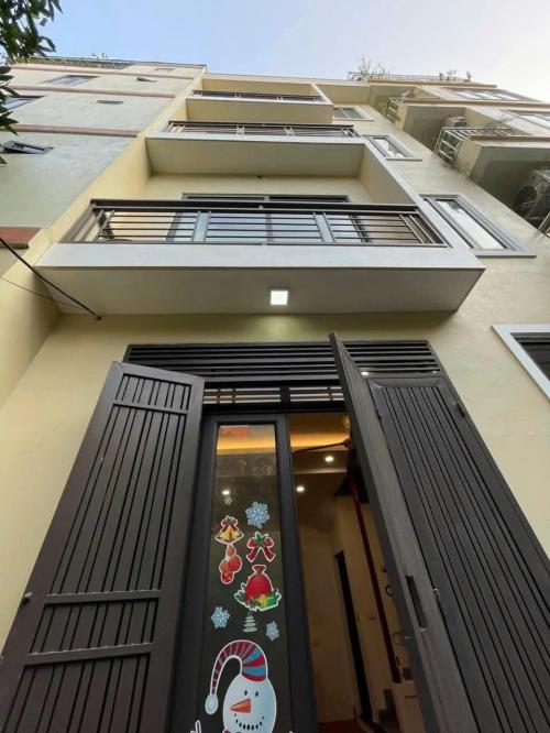 Vị trí vàng Tân Phú: Biệt thự 105m², 5 phòng cho thuê, thu nhập cao gần 20tr/tháng, chỉ 9 tỷ!
